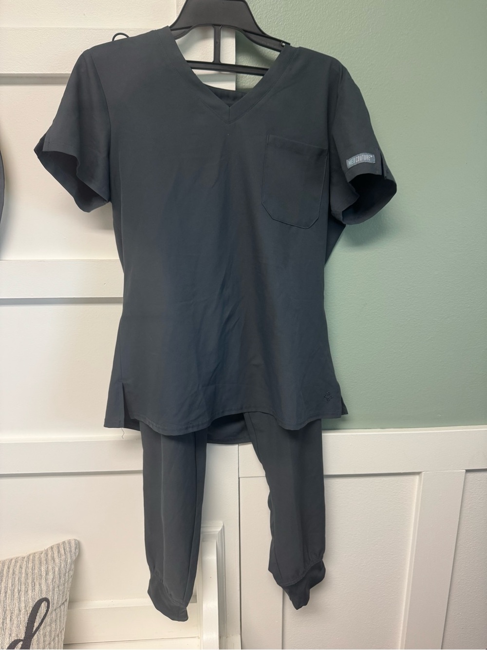 Med Couture Insight Dark Gray Scrub Set